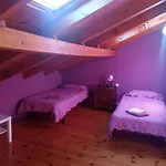 Casa Tipica Asturiana En Ribota - Laviana Ferienhaus *