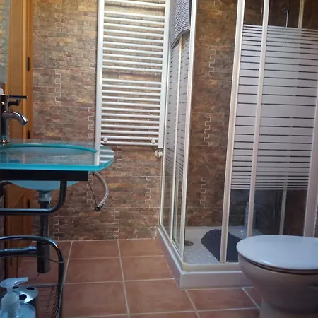 Casa Tipica Asturiana En Ribota - Laviana Dom wakacyjny *