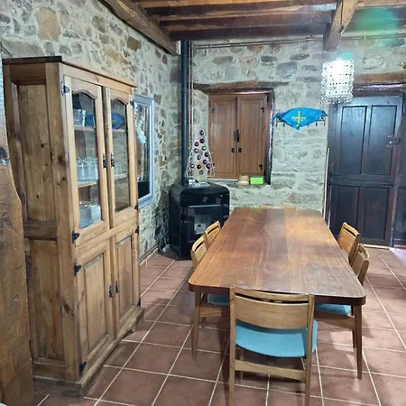 Casa Tipica Asturiana En Ribota - Laviana Dom wakacyjny